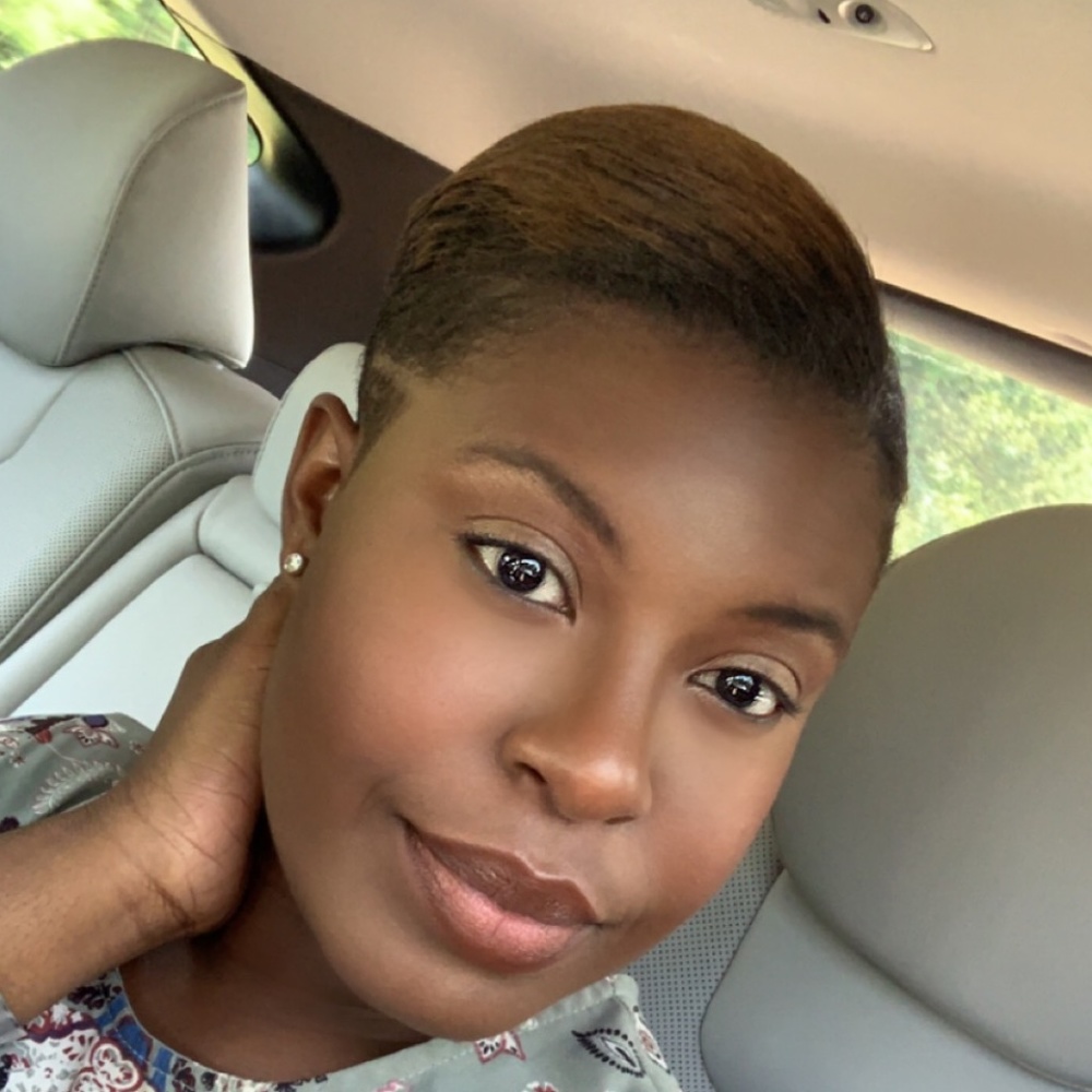 Meet your Posher, Val